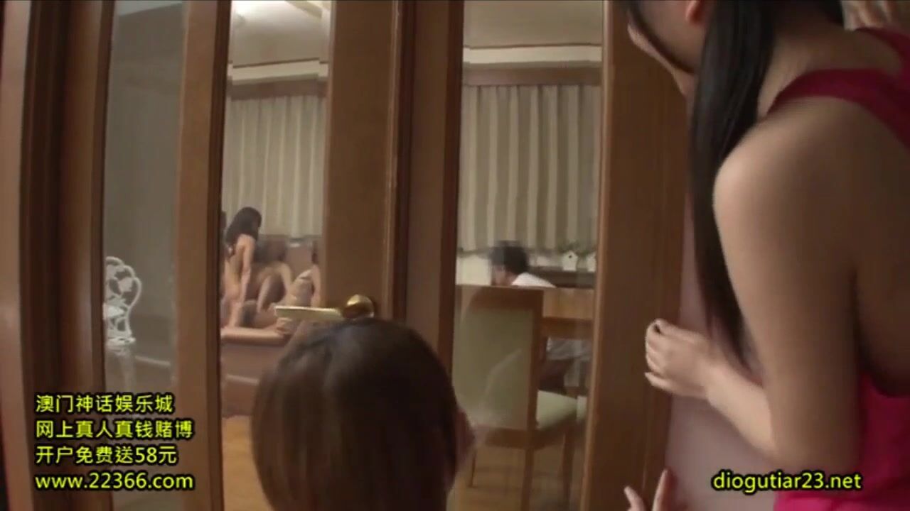 Japanese family group sex 00